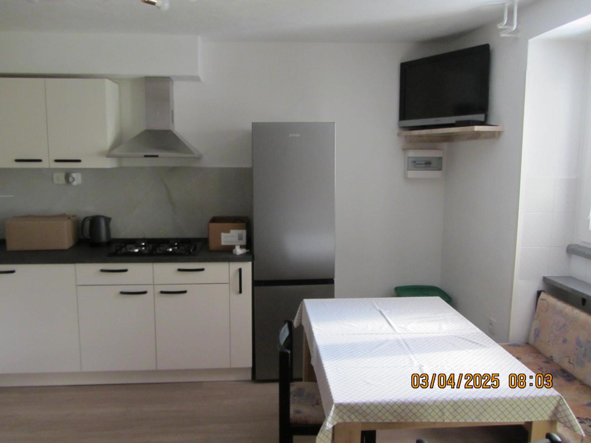 Apartma Vilma โคบาริด ภายนอก รูปภาพ